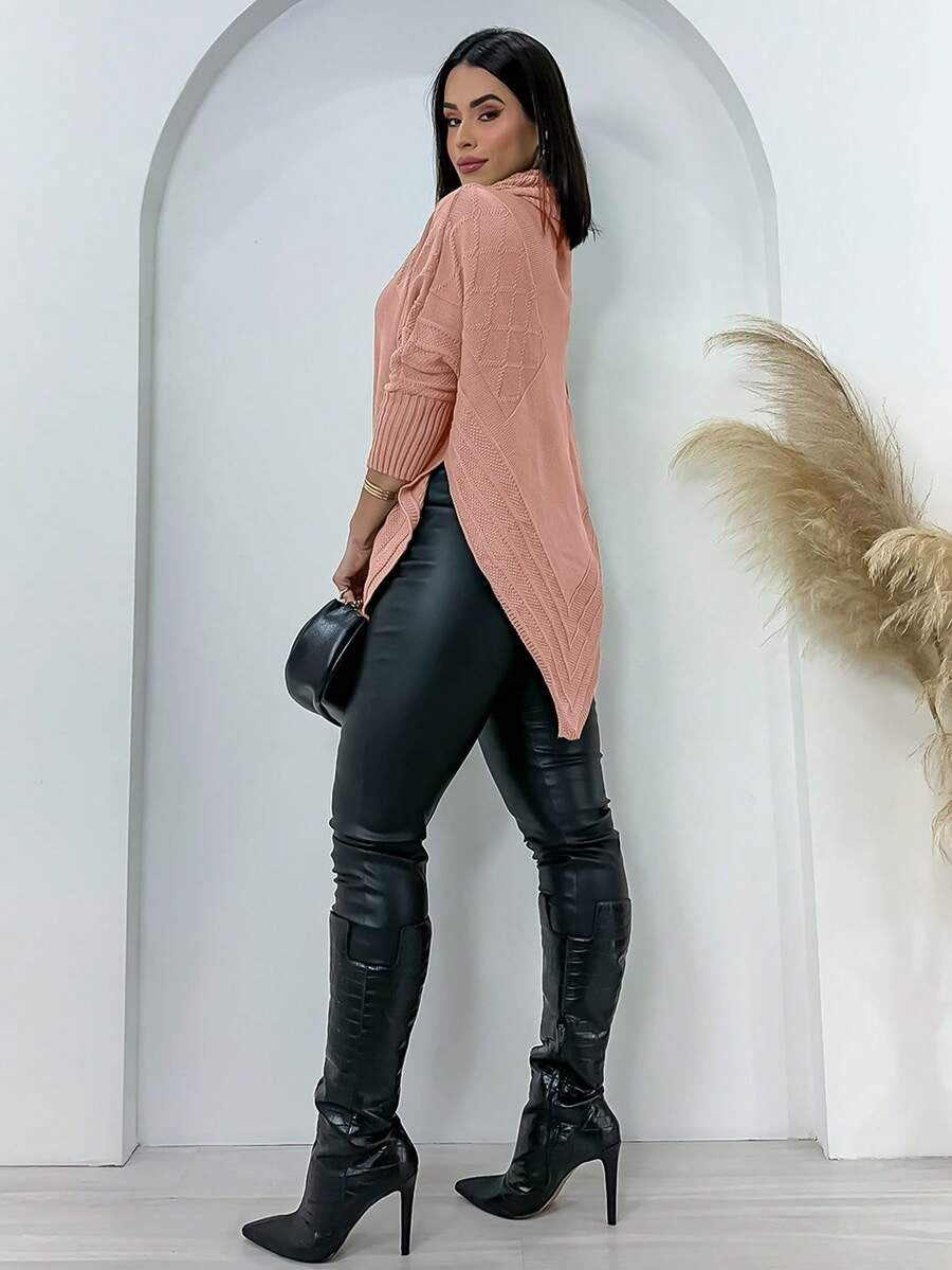 Blusa Poncho de Tricôt Assimétrica